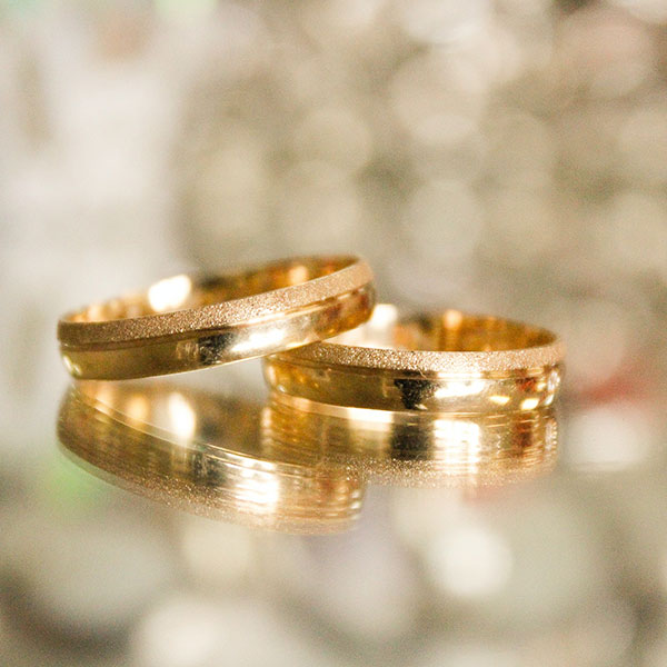 Want to sell my gold ring hotsell